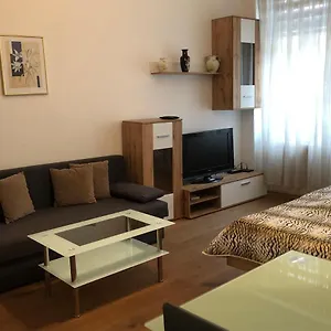 Green Apartment Appartement