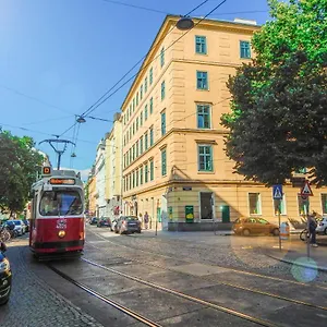 Hostel Dormitory, Vídeň
