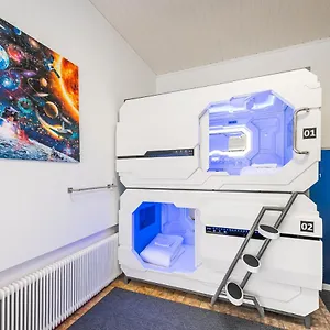Hostel Space - Station # Hauptbahnhof, Vídeň