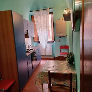 Via Delle Prigioni,17 Appartamento Volterra