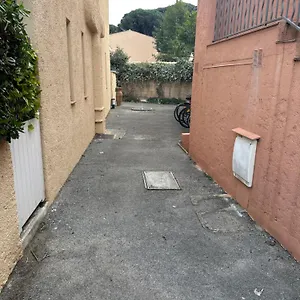 Superbe Emplacement , Terrasse Et Parking! Appartamento Saint-Tropez