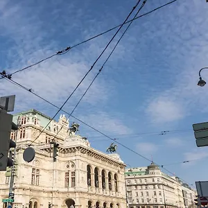 De Luxe Suite Staatsoper דירה